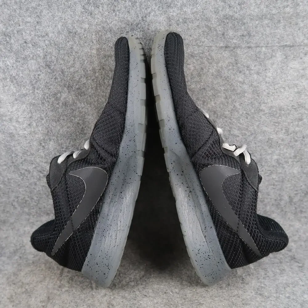 Nike Shoes Mens 9 Athletic Trainer Tanjun Sneaker Casual Lifestyle Running Black